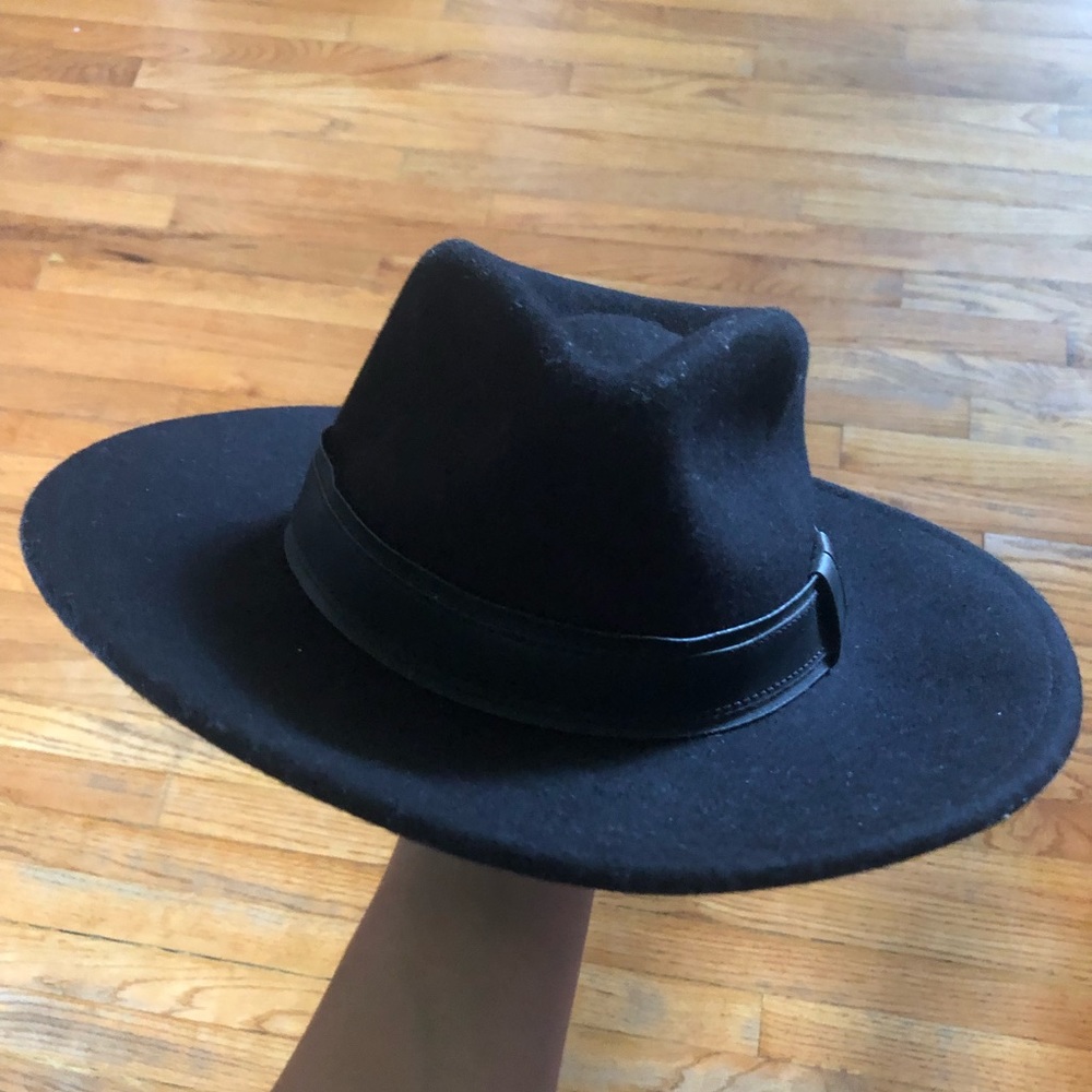 NWOT Black Brim Hat